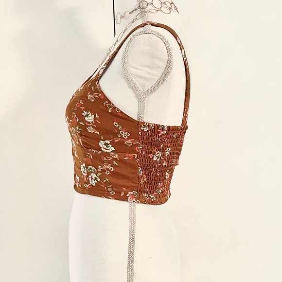 NWT B.O.G Collective Floral Crop Tank Top - Picture 4 of 11